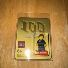 Lego - 100 Lego Stores North America Minifigure- Set # 46AB8 - New! Rare
