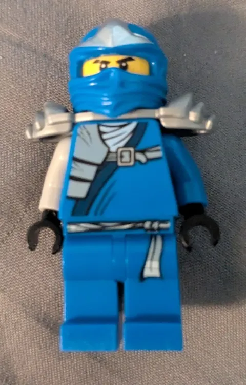 LEGO Ninjago - Rare Original - Jay ZX w/ Shoulder Armor Minifig 9450 - Excellent