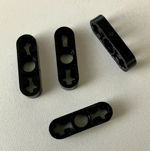 LEGO 4x NEW Pieces Technic Liftarm 1x3 Thin BLACK #65123