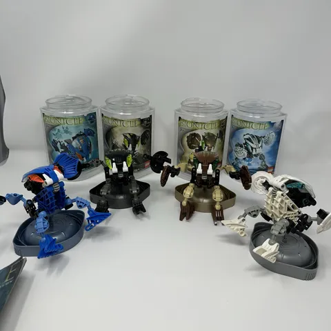 LEGO BIONICLE 8562 GAHLOK/8565 KOHRAK/8561 NUHVOK/ 8560 PAHRAK Lot Of 4/1 Book