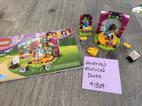 RETIRED LEGO FRIENDS 41309 Andrea's Musical Duet Complete