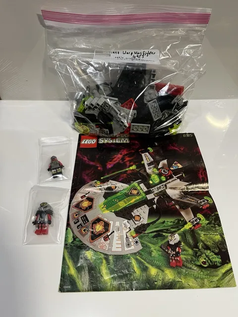 LEGO Space: Warp Wing Fighter (6915) 100% Complete With Instruction Manual