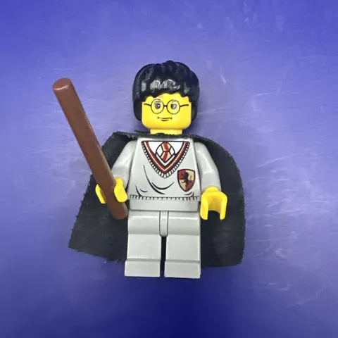 LEGO Harry Potter Minifigure w/ Black Star Cape & Brown Wand, Plastic