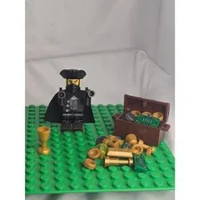 LEGO The Mystery Man “Highwayman” Minifigure - Series 17 - 2017 - Col716
