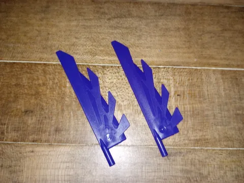 2 Lego pieces Purple Feathers Part 11091 Wing 9L with Stylized Feathers Retired