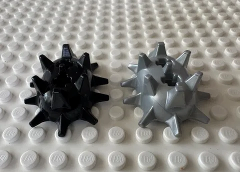 LEGO Large Figure Weapon, Spiked Ball Half with 2 Axle Holes 54177