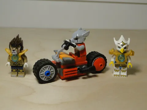 Lego Legends of Chima Worriz Fire Bike Longtooth Eris Mini Figures  Lot of 3