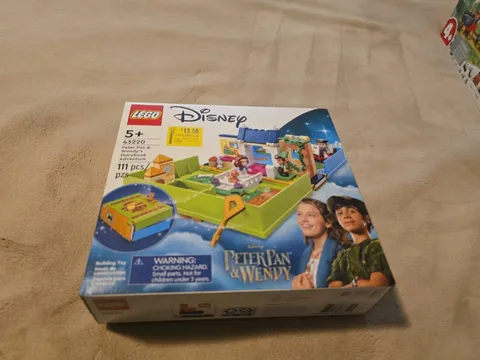 LEGO Disney: Peter Pan & Wendy's Storybook Adventure (43220) NEW, SEALED