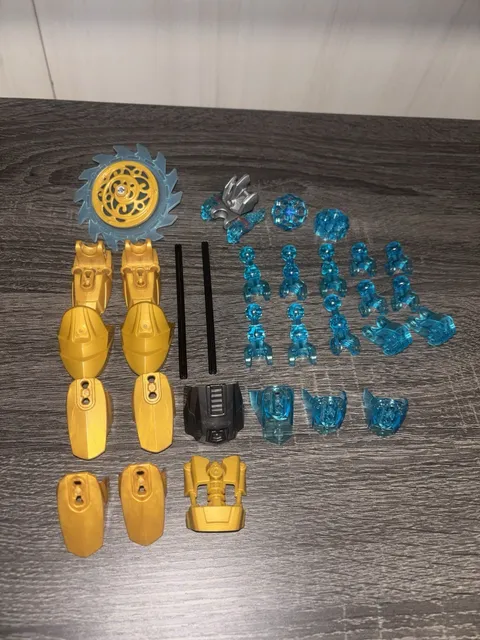 LEGO BIONICLE: Ekimu the Mask Maker (71312) Incomplete - For Parts And Pieces