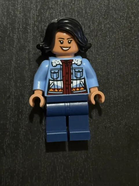 Lego Jurassic World Chaos Theory Sammy Gutierrez Minifigure 76965 LOOSE