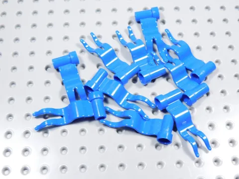 LEGO Lot of 10 Blue 4x1 Flags Wavy Accessory Minifig BT