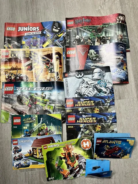 LEGO **LOT Of 11” Instruction Pamphlets. Amazing Lot