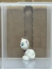 LEGO Parts - White Cat, Sitting (Disney Marcel) - No 11602pb12 - QTY 1