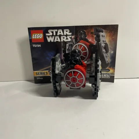 LEGO Star Wars Microfighter First Order TIE Fighter 75194