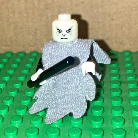 LEGO Voldemort Minifigure Harry Potter Glow In The Dark Rare