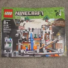 LEGO Minecraft The Mine 21118 Retired Complete Set Box 922 pcs.