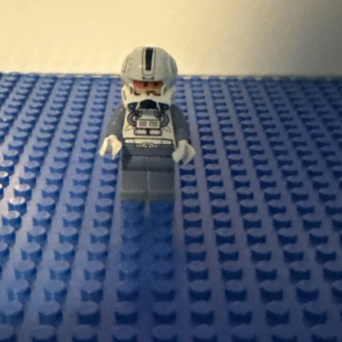 Lego Star Wars Episode 3 Clone Trooper Pilot Minifigure sw0266 Minifigure 