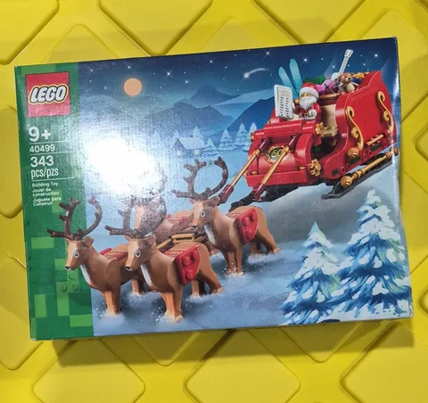 Open Box santa's sleigh 40499 seasonal set w/ santa & reindeer 343 pcs complete