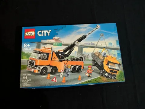 LEGO City Tow Truck 60467 Building Set, 793 Pieces- NIB Sealed