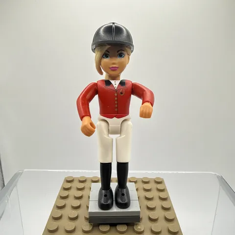 Lego Bellville Female Minifigure 7585 belvfemale80