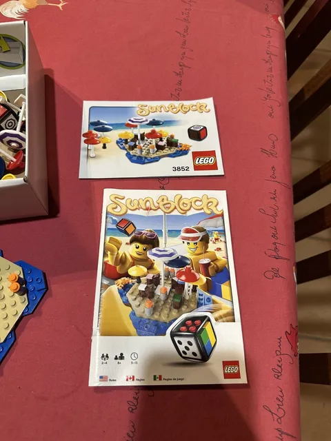 Lego 3852 Sunblock game includes lego, box and manual