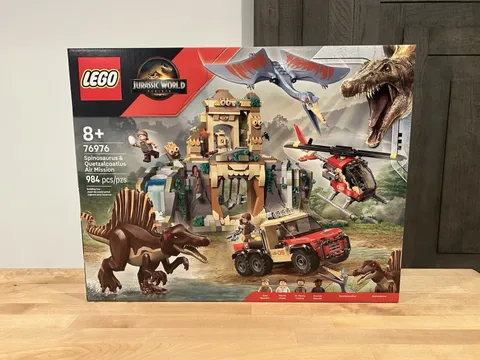 LEGO Jurassic World Rebirth Spinosaurus & Quetzalcoatlus Air Mission Set 76976