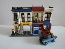 Lego Creator 31026 Bike Shop & Cafe - Auto Repair Shop - Preowned, 100% Parts