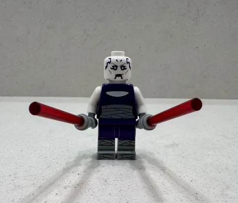 LEGO Star Wars Asajj Ventress Minifigure From 75432 