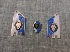 LEGO Castle Lion Knights Banner Shield Lot 2 Flags King's Castle Genuine