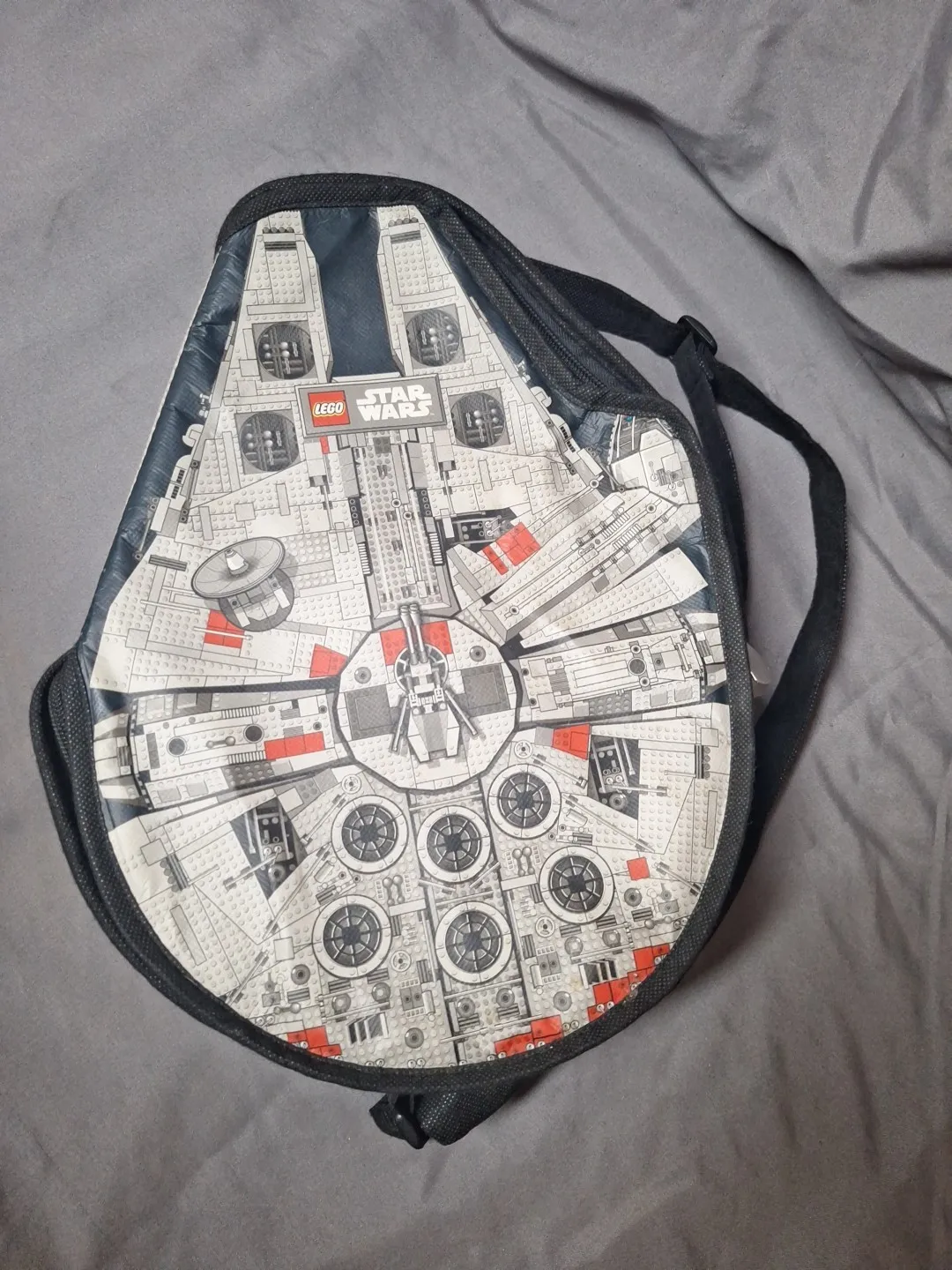 LEGO Star Wars Millennium Falcon Mini Figure Carrying Soft Case Zipper Handle