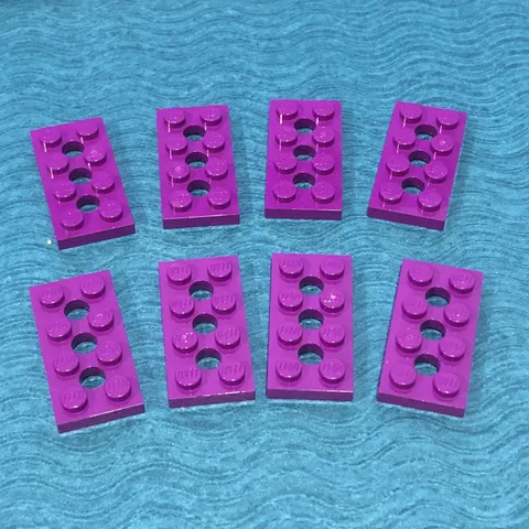LEGO PART 3709 TECHNIC 2X4 PLATE WITH 3 HOLES 8 PIECES (MAGENTA)