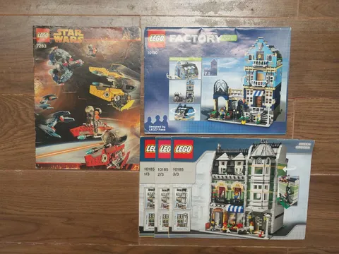 LEGO 10190 MARKET STREET, 10185 GREEN GROCER, 7283 SPACE INSTRUCTION BOOK LOT