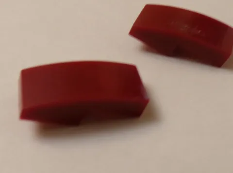 Lego x5 Dark Red 1x2x2/3 Slope Curve, 11477 (028-266)