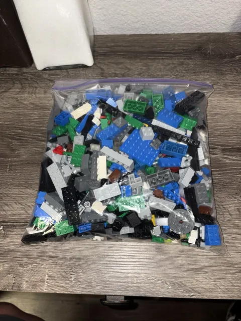 4 lbs LEGO Bulk Lot Mixed Bricks Pieces 