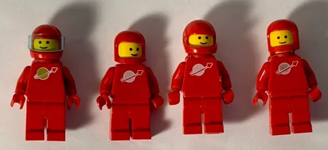 Lot of 4 LEGO Vintage Classic Space RED Spaceman Minifigure w Tank & Helmet!!