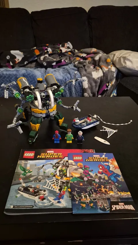 LEGO Marvel 76059 Doc Ock's Tentacle Trap 100% Build Complete Read Desc