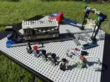 LEGO Spider-Man: Spider-Man's Train Rescue (4855) Almost Complete PLUS bonuses++