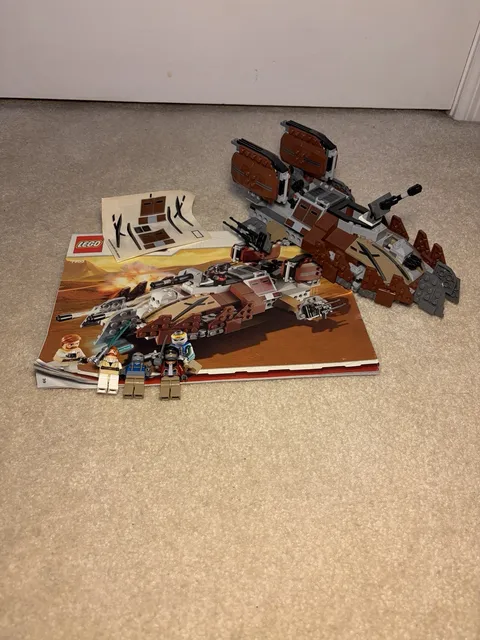 Lego Star Wars Pirate Tank 7753