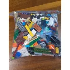 Lego Bulk Lot 2.5lb Mixed Bricks and Parts 1 Gallon Bag Assorted Colors