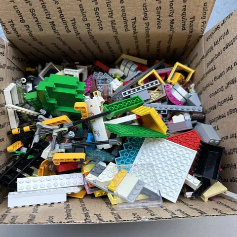 LEGO Bulk Lot Mixed Loose Bricks & Pieces Parts Multicolor Box