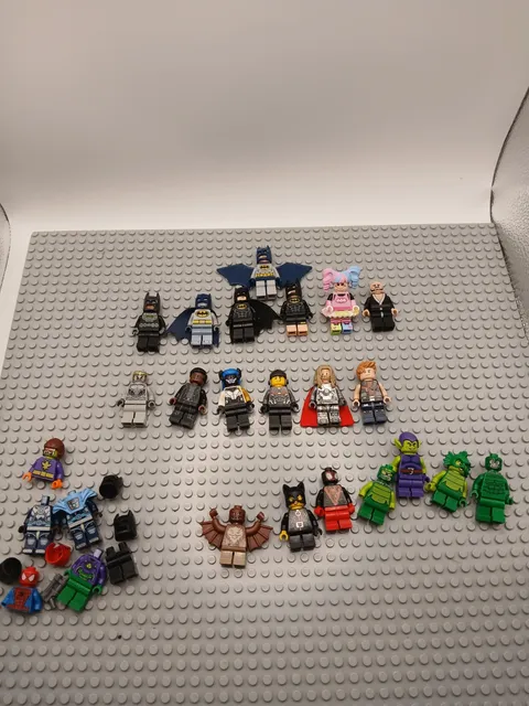 LEGO Fig Lot Marvel+bat Man And Other 20+ Figs Read Description Genuine Lego