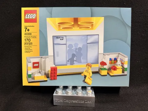 Lego 40359 2019 Iconic: Lego Store Picture Frame Retired New Sealed