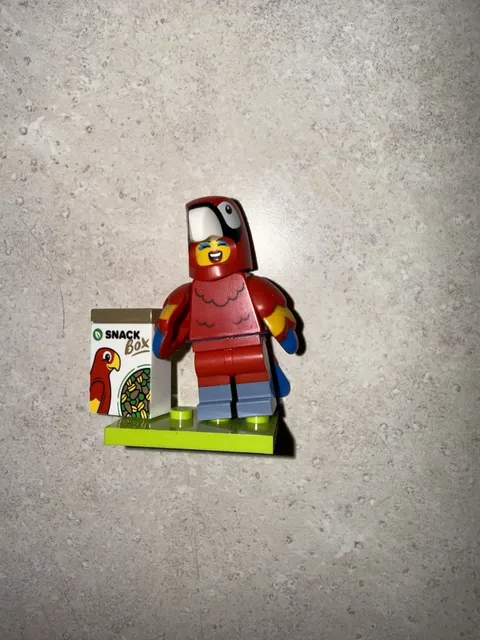 LEGO 71051 Minifigures Series 28 Parrot Costume With Accessory Opened No Box