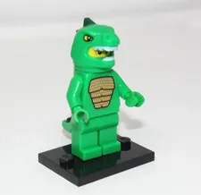 LEGO MINIFIGURES Series 5 Lizard Man Minifigure
