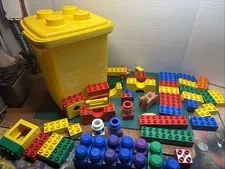 V1987 Lego Duplo Toy Blocks and Container Bricks Pieces 2768 Used