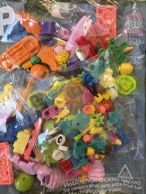 LEGO VIP 40512 Fun And Funky VIP Add On Pack 148 Piece Set New Sealed