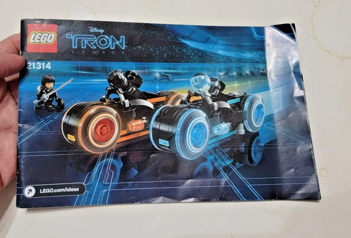 lego 21314 Disney Tron instruction manual booklet (only)