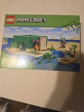 LEGO Minecraft: The Turtle Beach House (21254)