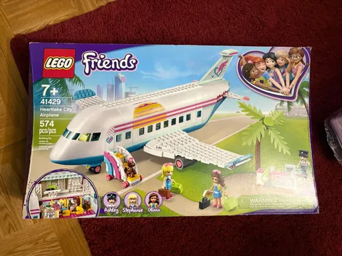 LEGO FRIENDS: Heartlake City Airplane (41429)
