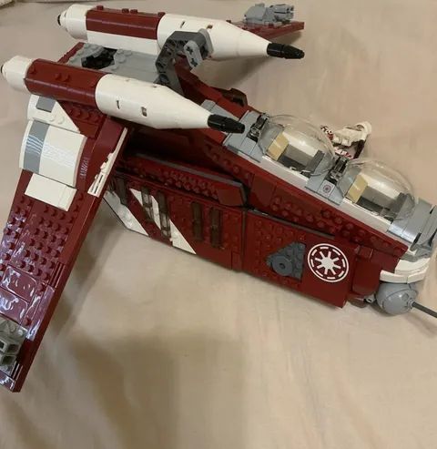 LEGO Star Wars Coruscant Guard Gunship 75354 - read description